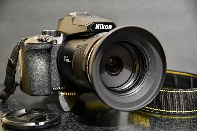 3_appareils_photo_numériques_Nikon_à_la_loupe_!